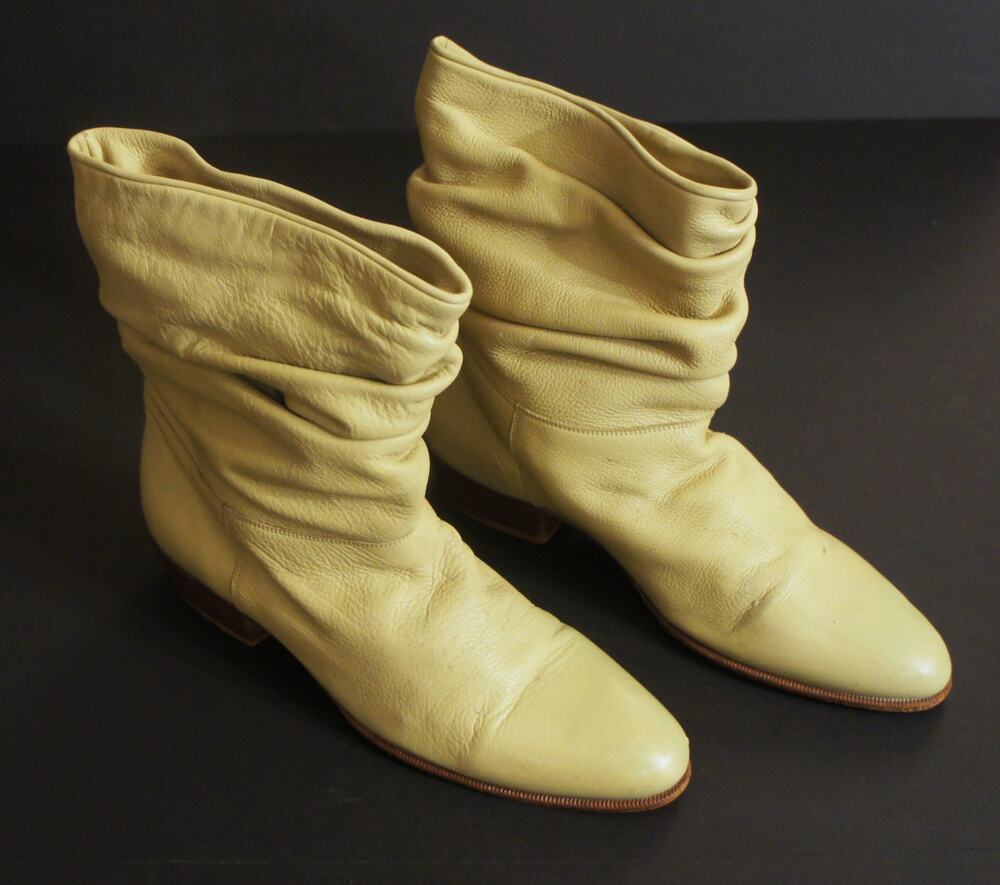 Giorgio Brutini Slouchy Ankle Boot Beige Leather Size 9